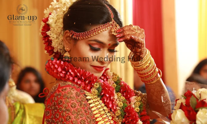 Glamup by Thamannah Noushaf